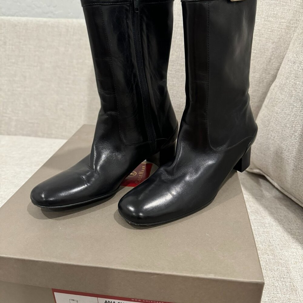 NEW Cole Haan Ana Short Book Black Size 5
